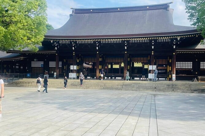 Tokyo Private Day Tour by Car with English speaking Driver - Tokyo Tower for a classic Tokyo view