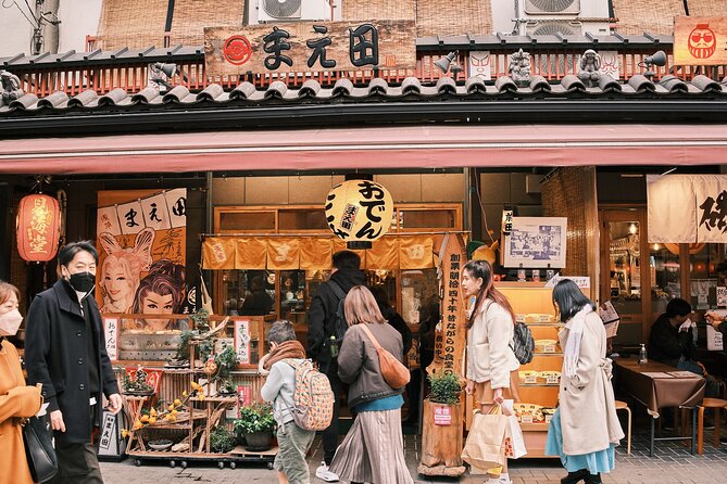 Tokyo: Private Walking Tour with a Local Guide - Meiji Shrine: a quieter lesson in Shinto practice
