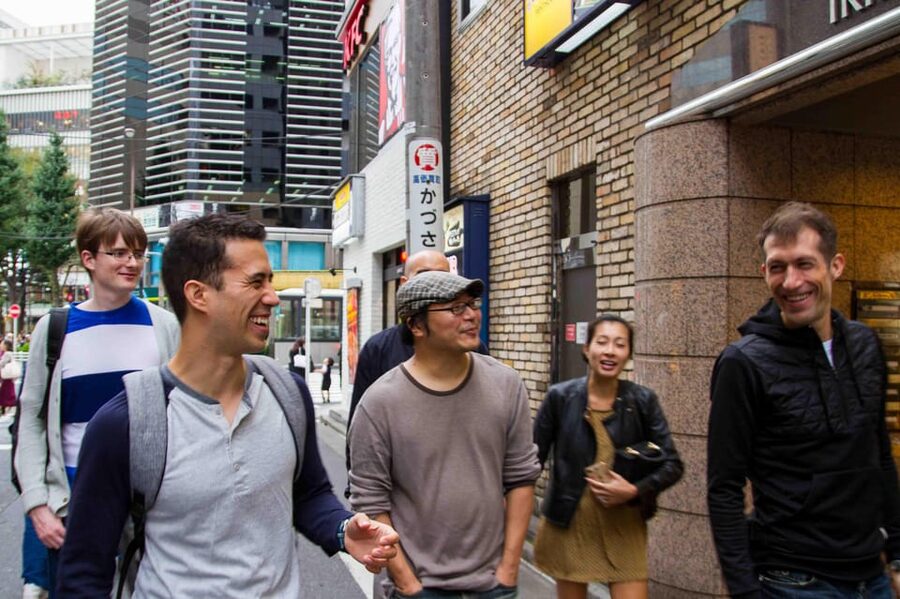 Tokyo: Ramen Tasting Tour with 6 Mini Bowls of Ramen - Key points at a glance