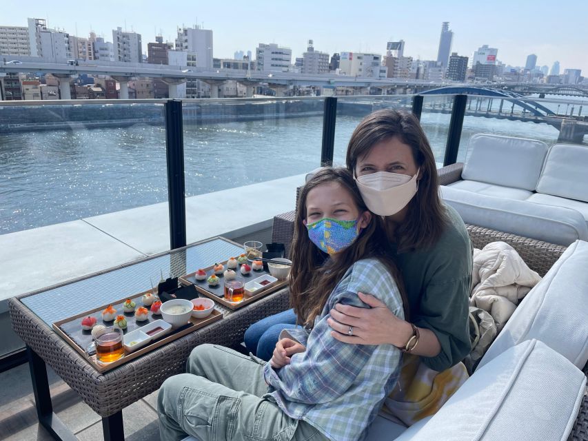 Tokyo: Roll and Authentic Sushi Making Class in Asakusa - A warm class for solo visitors and families