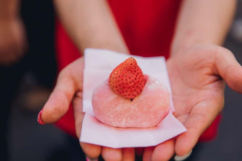 Tokyo’s Kitchen: Tsukiji Market Food & Culture Walk - Entering Tsukiji Outer Market with a local guide