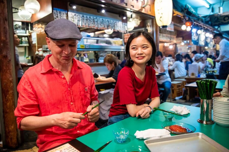 Tokyo's Upmarket District: Explore Ginza with a Local Guide - Bakeries, Tea Shops, and Small Local Stops