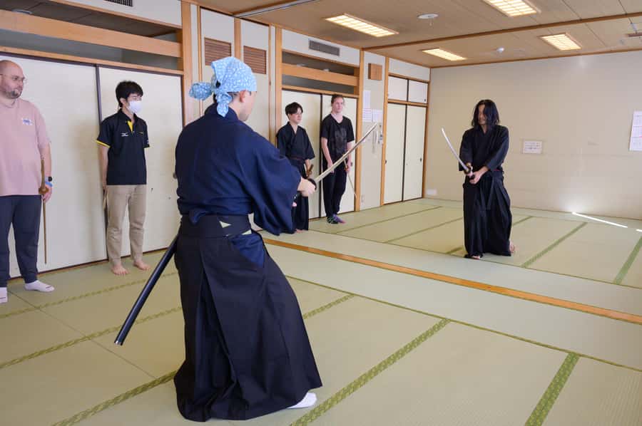 Tokyo: Samurai Adventure! Authentic Sword Experience - Who should book this experience?