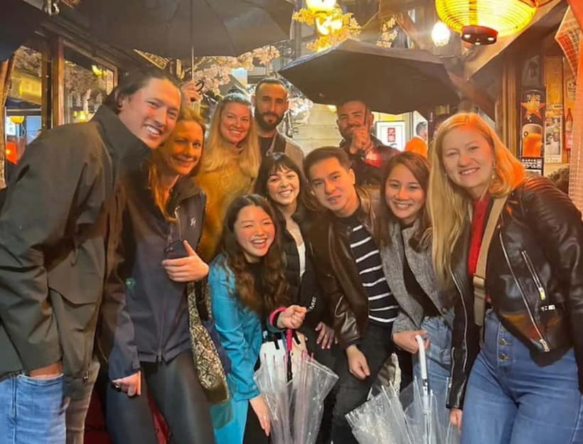 Tokyo: Shinjuku Bar and Izakaya Hopping Tour - The first stop: food, conversation, and a gentle start