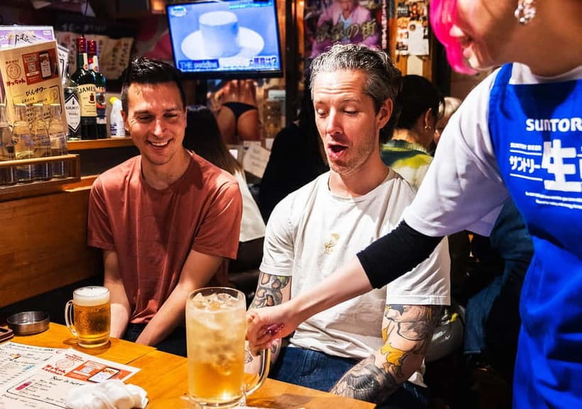 Tokyo: Shinjuku Bar Hopping & Night Walking Tour - Why this Shinjuku night walk works