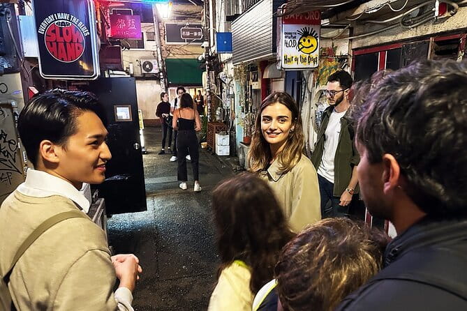 Tokyo: Shinjuku Historical Walking Tour & Secret Backstreets - Why this short Shinjuku walk works