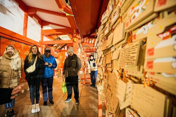 Tokyo: Shinjuku Historical Walking Tour & Secret Backstreets - Kabukicho, Tokyo’s sleepless entertainment district