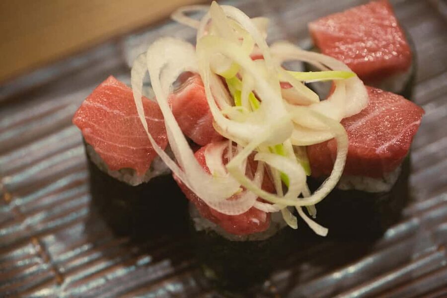 Tokyo: Shinjuku Izakaya and Golden Gai Bar Hopping Tour (2h) - Meeting at Tajimaya Coffee and getting oriented