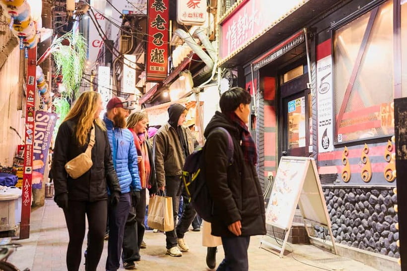 Tokyo: Shinjuku Nightlife & Secret Backstreets Walking Tour - Is $22 good value for 90 minutes?