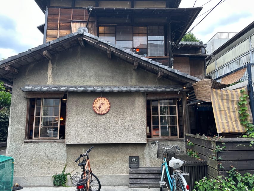 Tokyo:Stroll in Old traditional culture towns~Yanaka & Nezu - A gentle start through local residential lanes