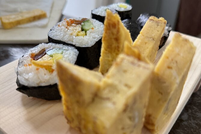 Tokyo Sushi Making Class : Sake Ceremony & Matcha Experience - Group size, atmosphere, and instructor style
