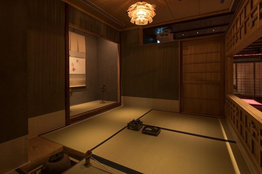Tokyo: Traditional Japanese Performing Arts Show and Dinner - FAQ