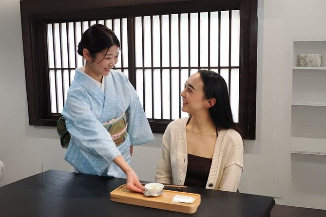 Tokyo Traditional Tea Ceremony with a Japanese Tea Master - Key points at a glance