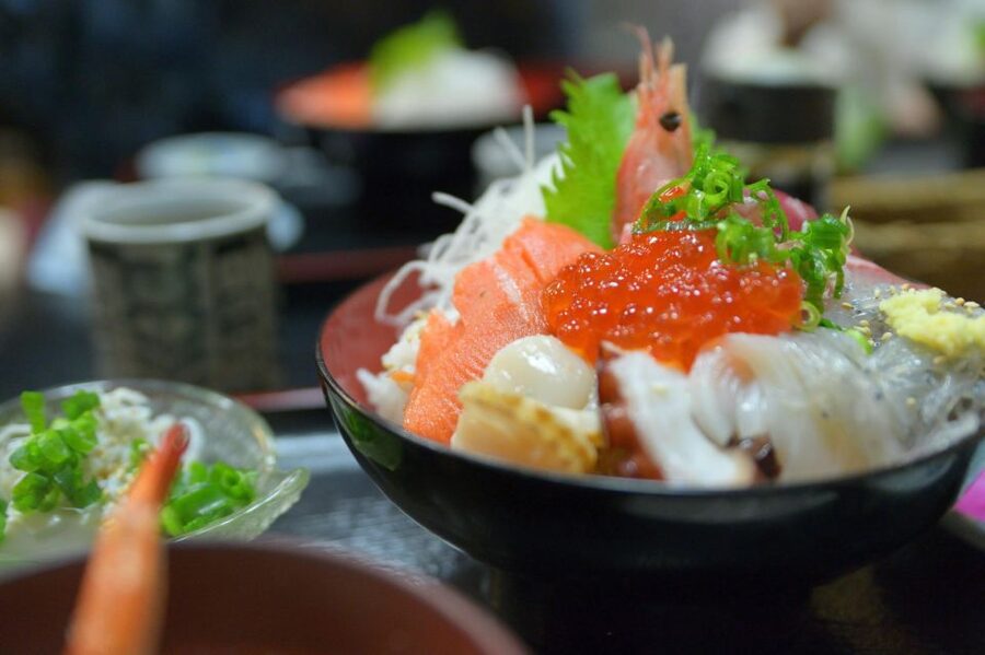 Tokyo: Tsukiji Fish Market Tour with 6 Stops & Seafood Lunch - Key points to know before booking