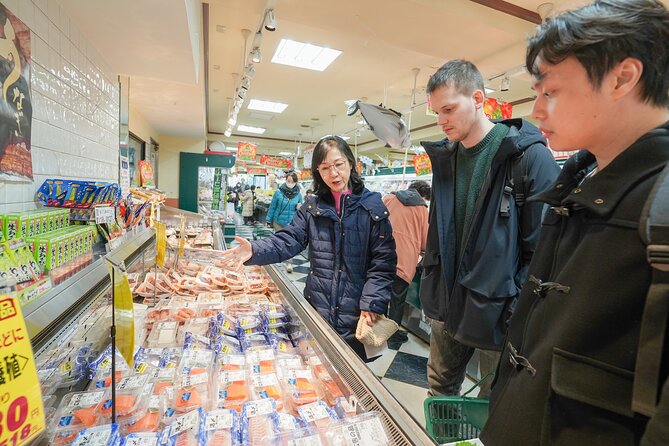 Tokyo Washoku 4-hour Cooking Class: From Market to Table - Sitting down to eat with sake or beer