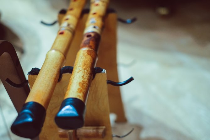 Traditional Japanese Music ZAKURO SHOW in Tokyo - How the English Translation Shapes the Experience