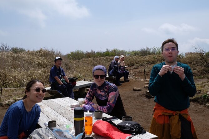 Traverse Outer Rim of Hakone Caldera and Enjoy Onsen Hiking Tour - Weather, seasons, and the Fuji question