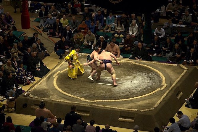 Ultimate Sumo Tournament: Tokyo, Osaka, Nagoya, Fukuoka - The off-season stable visit is not a tournament ticket