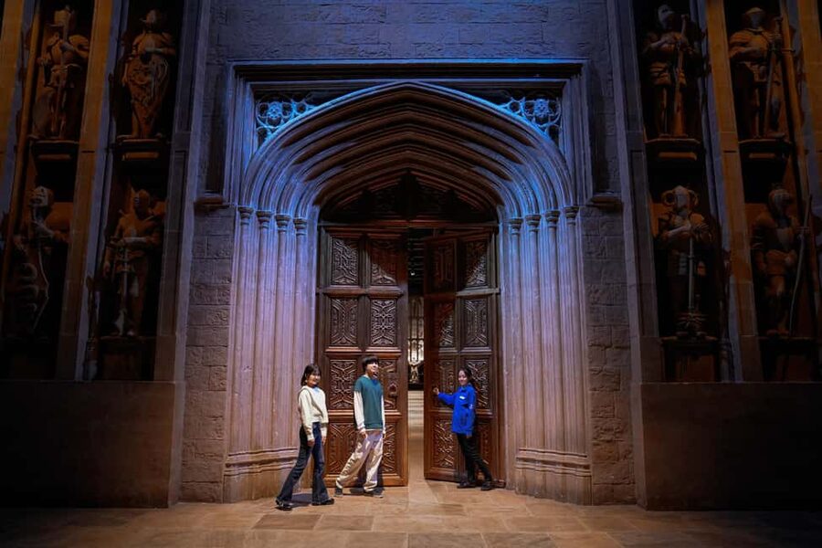 Warner Bros. Studio Tour Tokyo – The Making of Harry Potter - The shop and exclusive merchandise