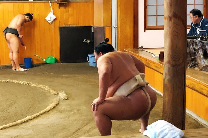 Watch Sumo Morning Practice at Stable in Tokyo - The quiet rules inside the practice room