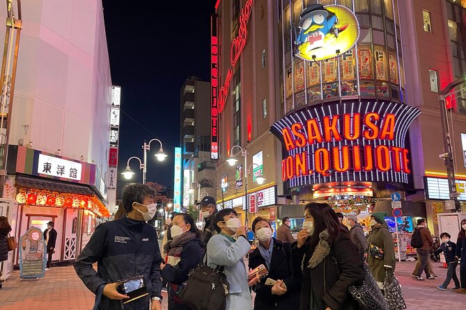 Yanaka and Asakusa Walk around DOWNTOWN TOKYO like a local - Nakamise Street and the Kaminarimon finish