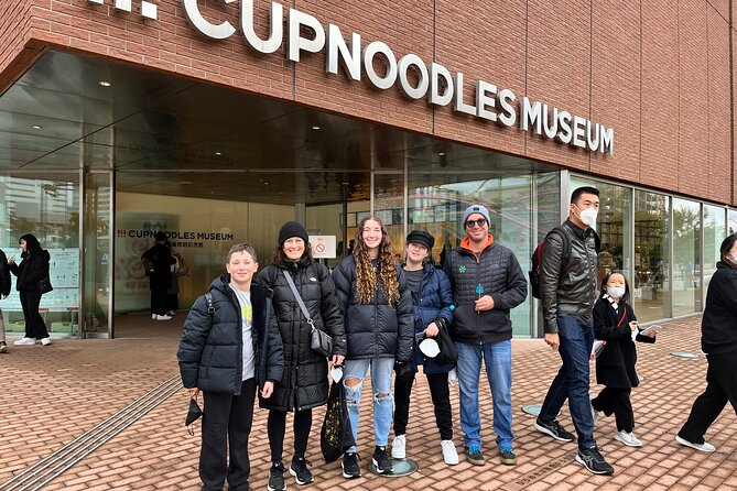 Yokohama 4hr Private Tour with Government-Licensed Guide - Yokohama Chinatown: food, color, and a quick change of scene