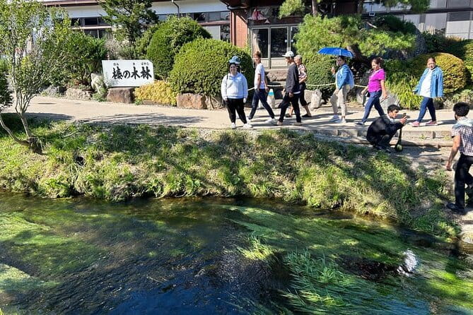 Yokohama Half Day Walking Tour with an Expert Local Guide - Yamashita Park and the bayfront